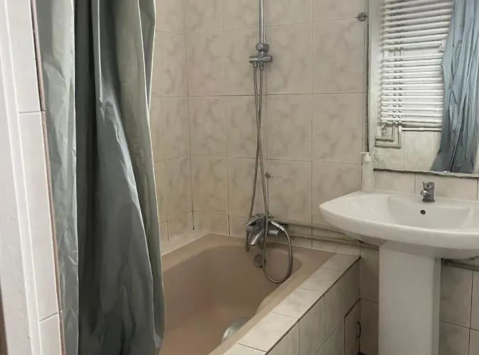 Poplawok * وارسو